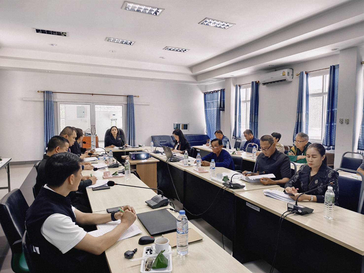 อำเภอดอนจาน ประชุมโครงการส่งเสริมการบูรณาการกลไกการขับเคลื่อนการขจัดความยากจนระดับอำเภอ